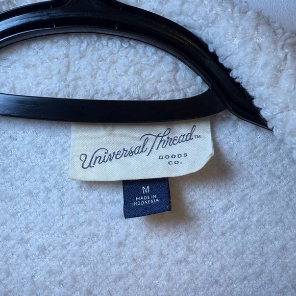 Universal Thread Off-White Sherpa Jacket - Picture 6 of 7